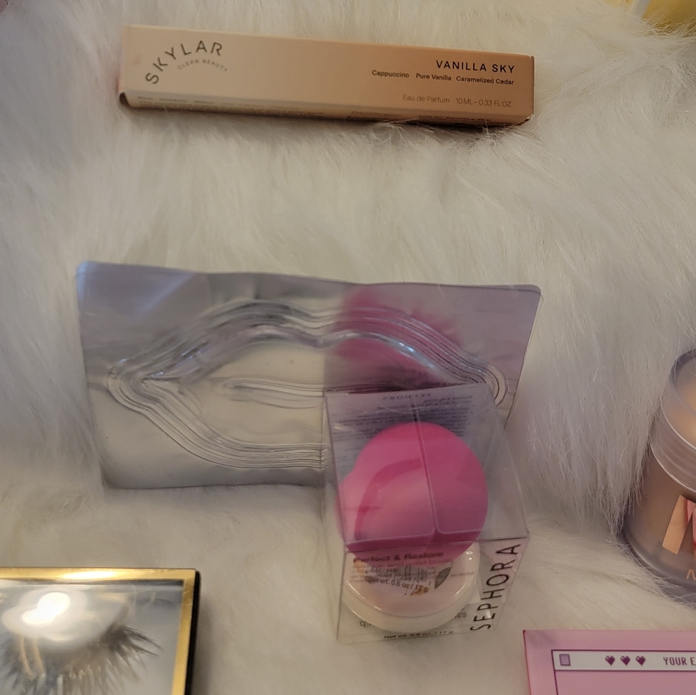 🛑-Make-up Bundle - Picture 7 of 8